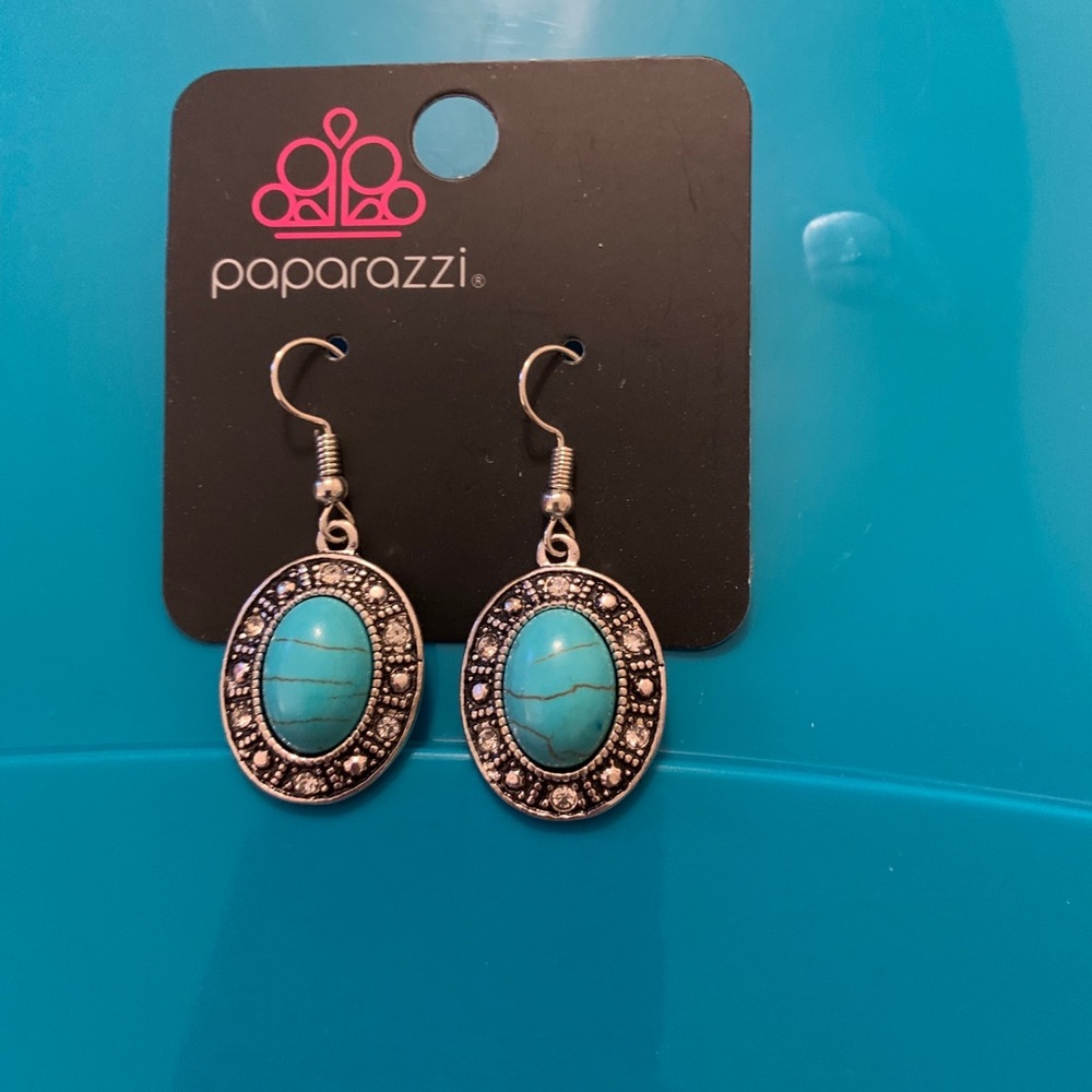 Paparazzi jewelry